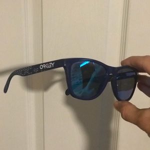 Oakley Frogskins Sunglasses